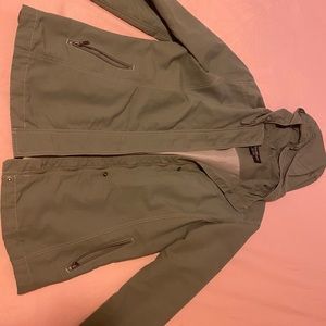 Eddie Bauer green rain jacket